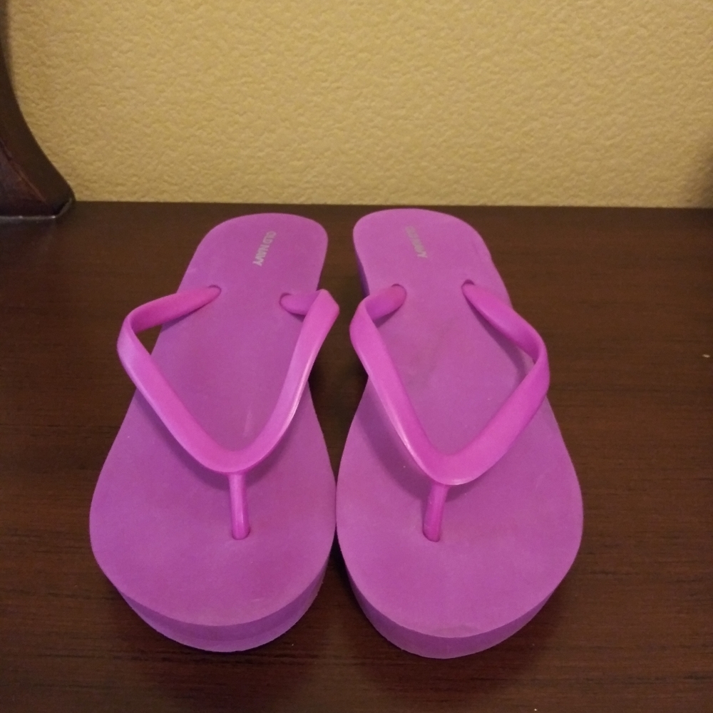Flip flops